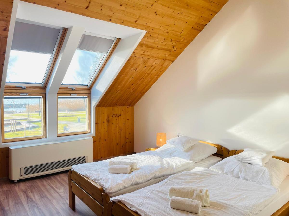 Fisher'S Deluxe Apartments Balatonfured Luaran gambar
