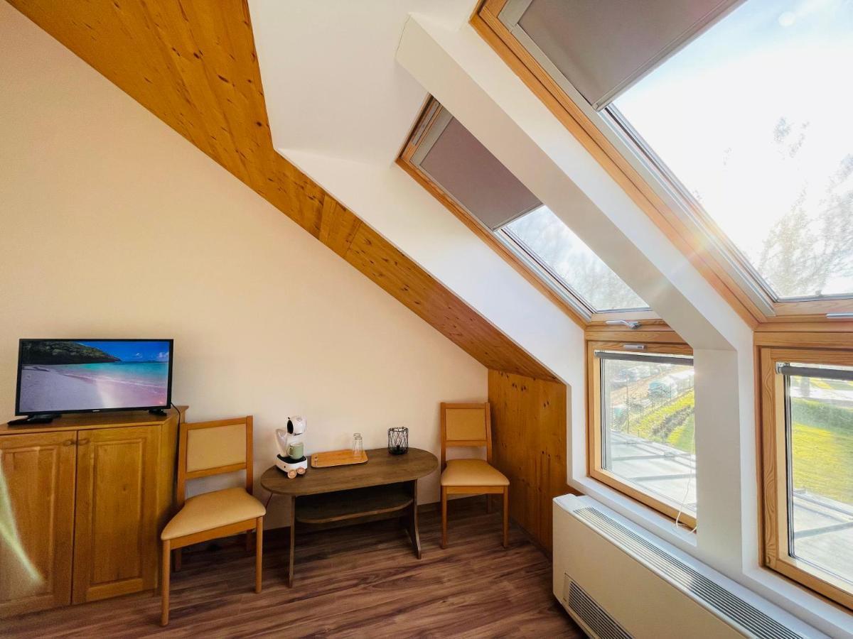 Fisher'S Deluxe Apartments Balatonfured Luaran gambar