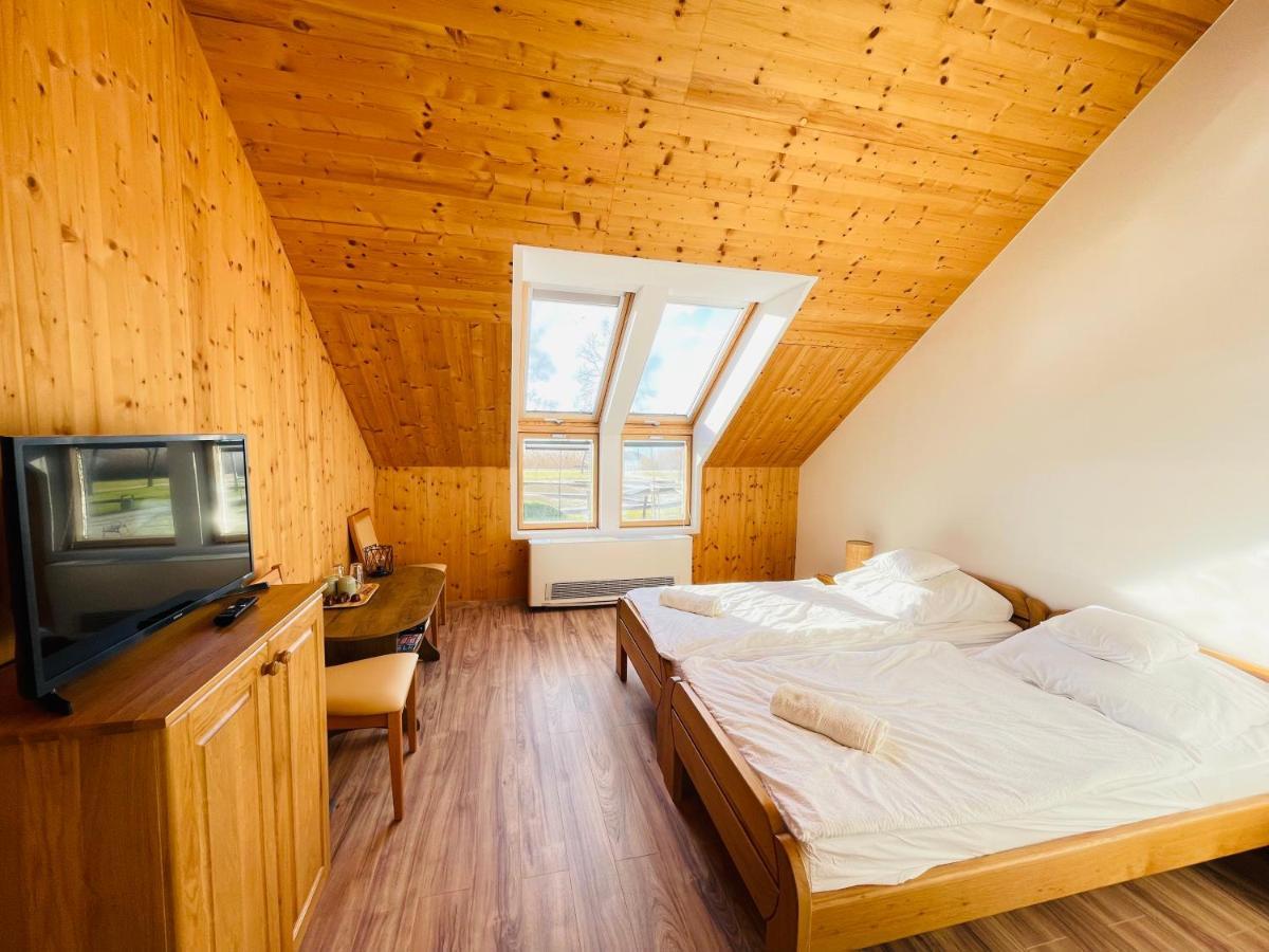 Fisher'S Deluxe Apartments Balatonfured Luaran gambar