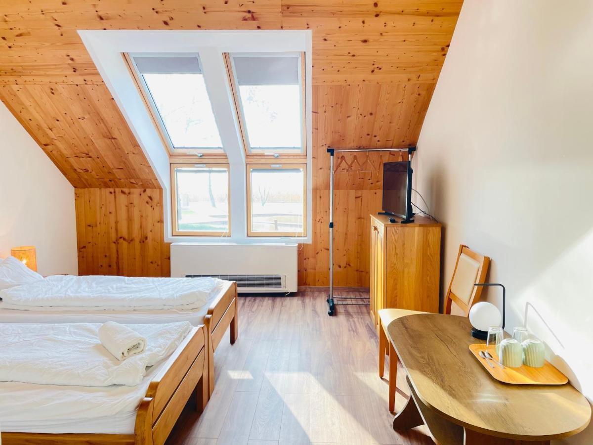 Fisher'S Deluxe Apartments Balatonfured Luaran gambar