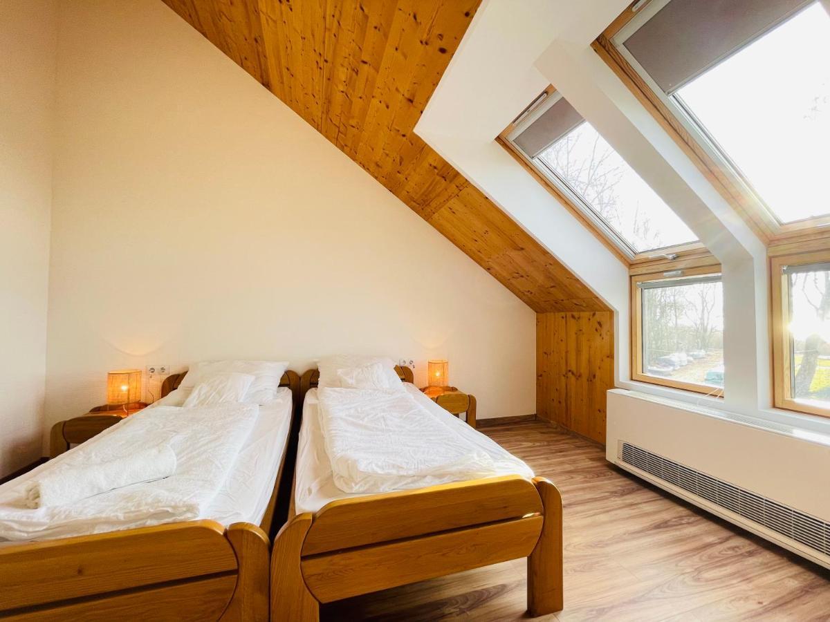 Fisher'S Deluxe Apartments Balatonfured Luaran gambar